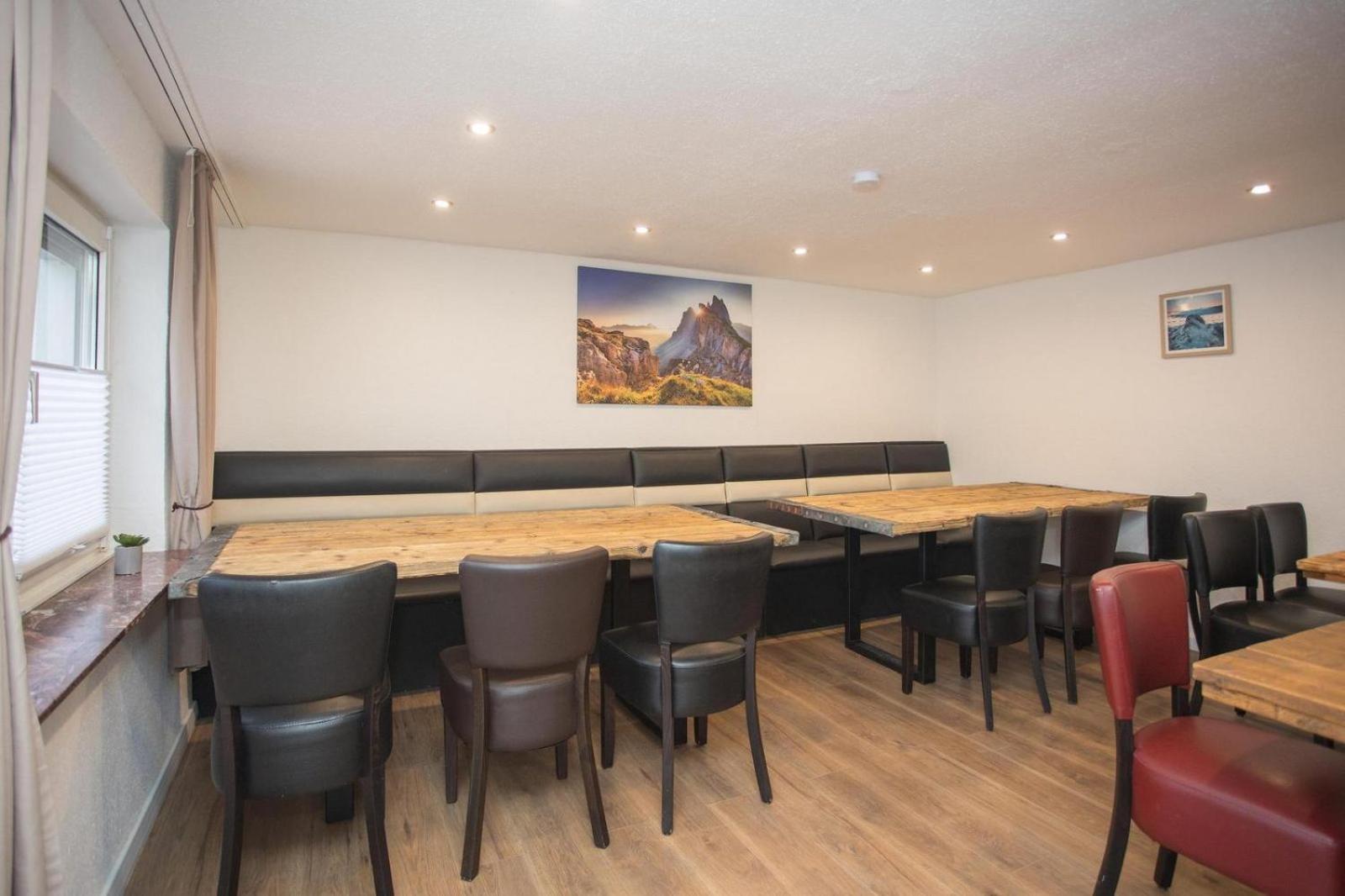 Ferienhaus - 'ferienhaus K17 Voor 18 Pers' - Kirchstrasse 17 | *